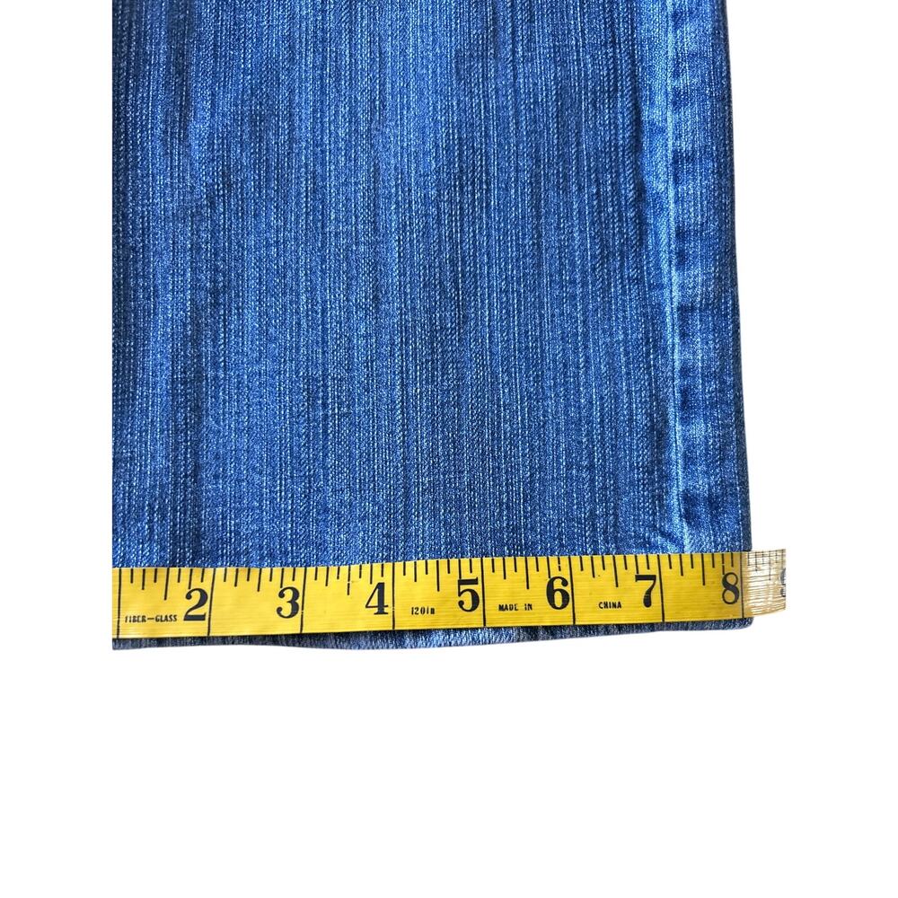 Chico’s Platinum Short Jeans - Picture 9 of 9